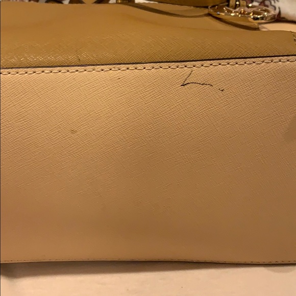 MICHAEL KORS TOTE - Picture 2 of 8